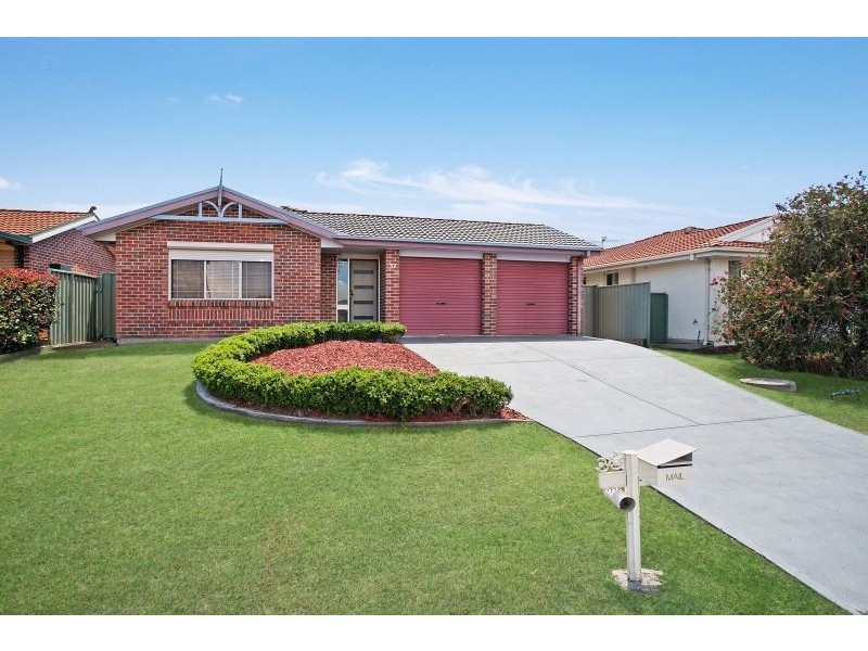 17 Rosewood Avenue, Thornton NSW 2322