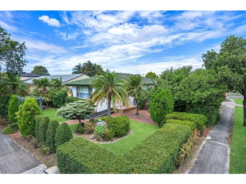 7 Thirlmere Parade, Tarro NSW 2322