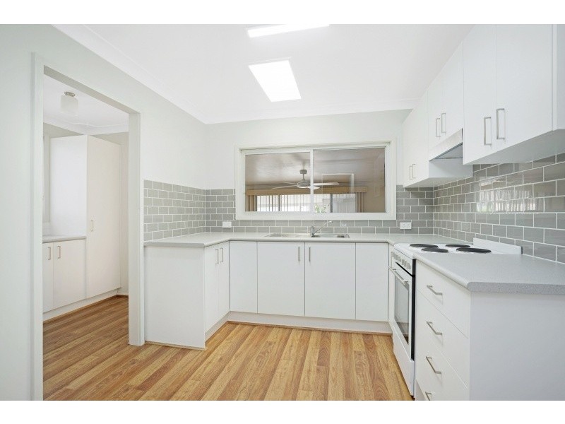 7 Thirlmere Parade, Tarro NSW 2322