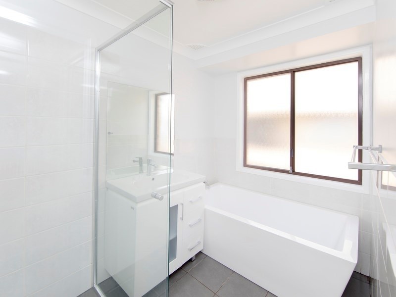 72 Main Road, Heddon Greta NSW 2321