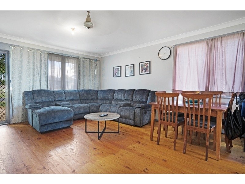 77 Kingstown Road, Woodberry NSW 2322