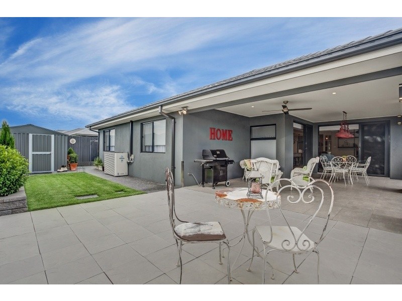 26 Dragonfly Drive, Chisholm NSW 2322