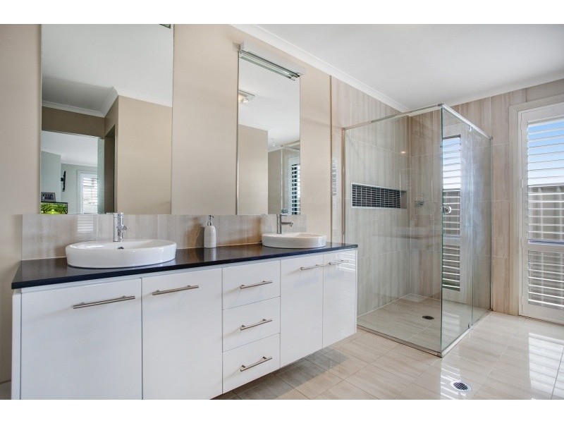 67 Jenna Drive, Raworth NSW 2321