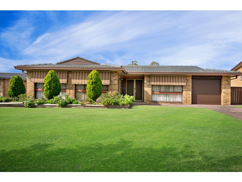 9 Bunbury Street, Thornton NSW 2322