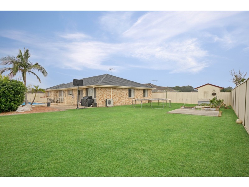 2 Brentwood Terrace, Thornton NSW 2322