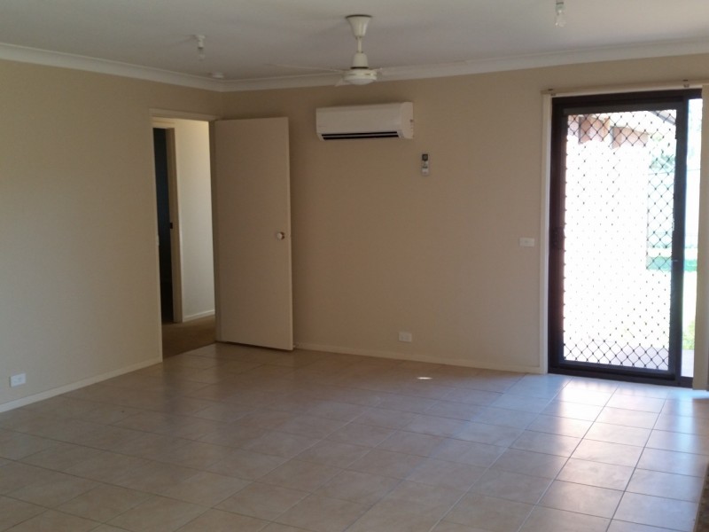 6 Barlow Close, Thornton NSW 2322