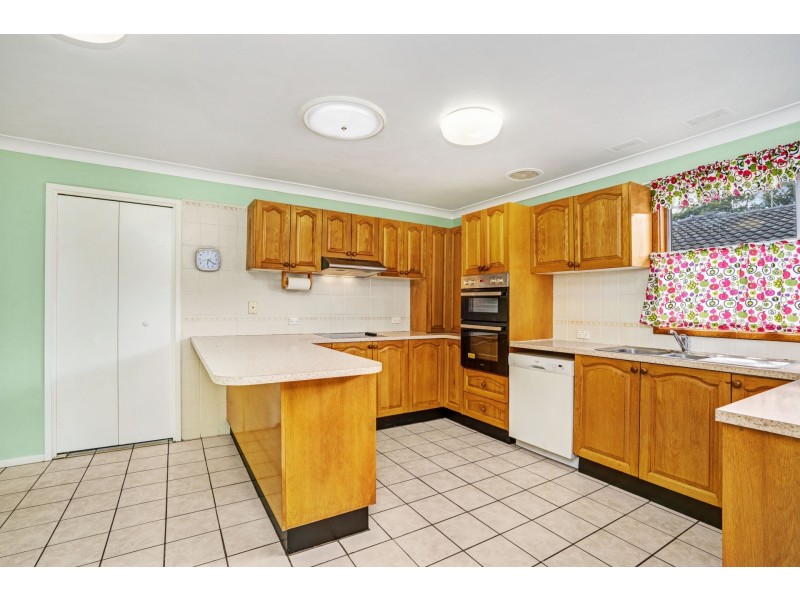 3 Petrie close, Thornton NSW 2322