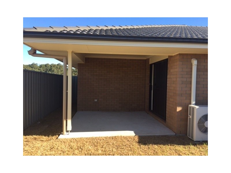2/18 Harrow Street, Thornton NSW 2322