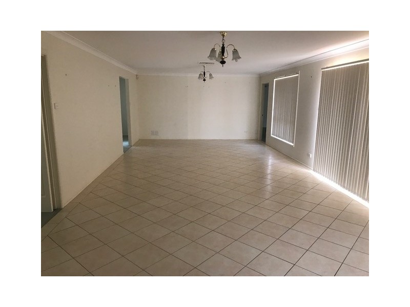 80 Somerset Drive, Thornton NSW 2322