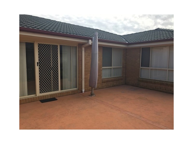 80 Somerset Drive, Thornton NSW 2322