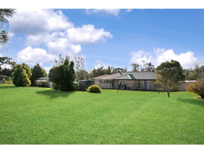 1 Reynolds Close, Duns Creek NSW 2321