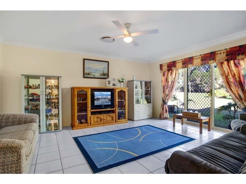1 Reynolds Close, Duns Creek NSW 2321