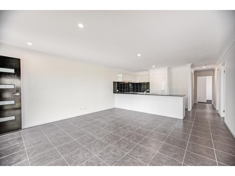 1/6 Hillgate Drive, Thornton NSW 2322
