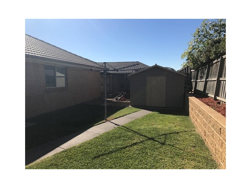 9 Grasshawk Drive, Chisholm NSW 2322