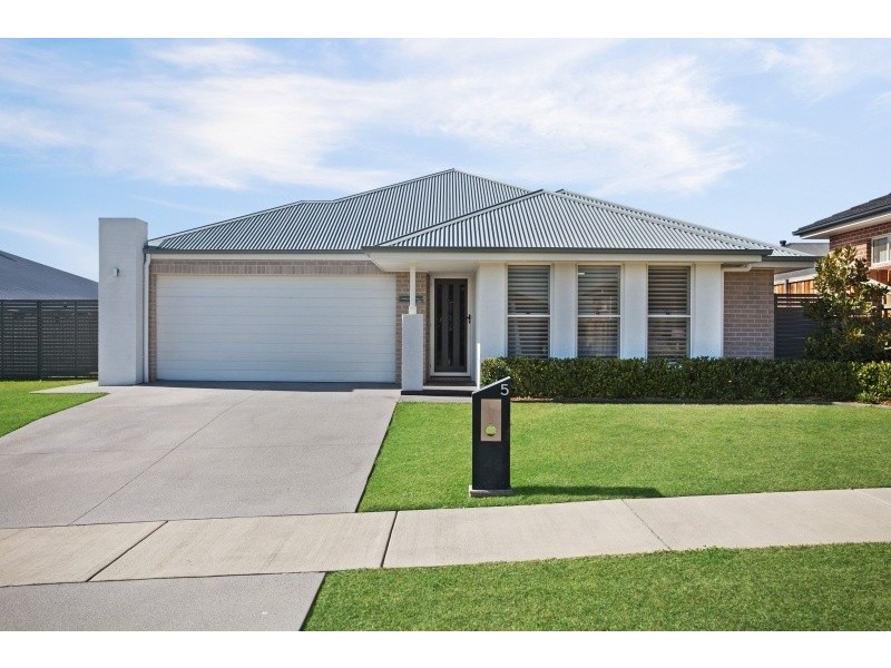 5 Threadtail Street, Chisholm NSW 2322