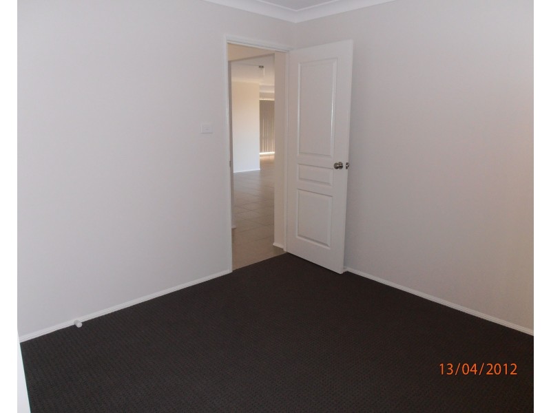 12 Laurina Avenue, Thornton NSW 2322