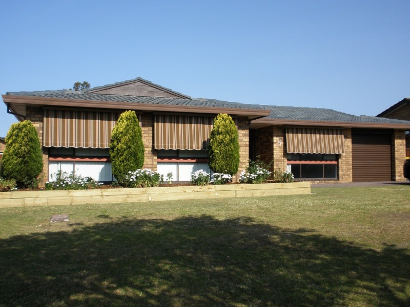 9 Bunbury Street, Thornton NSW 2322
