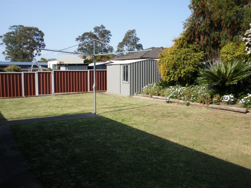 9 Bunbury Street, Thornton NSW 2322