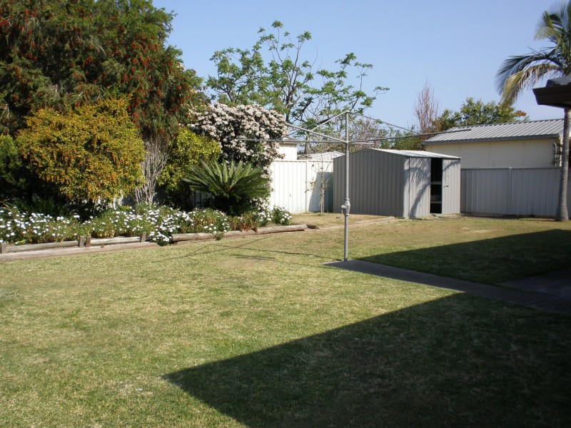 9 Bunbury Street, Thornton NSW 2322