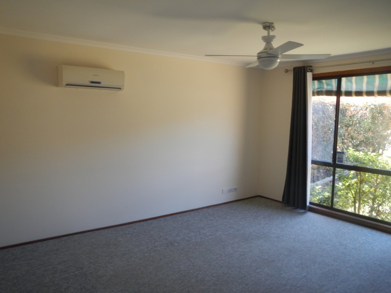 28 Michael Hill Avenue, Woodberry NSW 2322