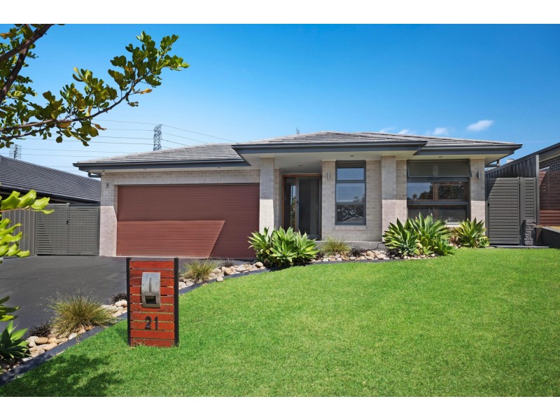 21 Craighill Crescent, Cameron Park NSW 2285
