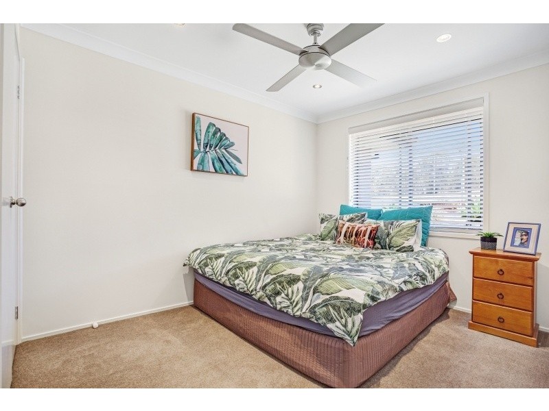 21 Craighill Crescent, Cameron Park NSW 2285