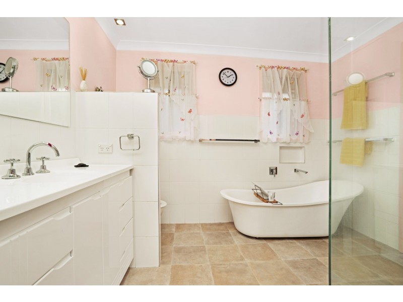 31 Eucalyptus Crescent, Metford NSW 2323