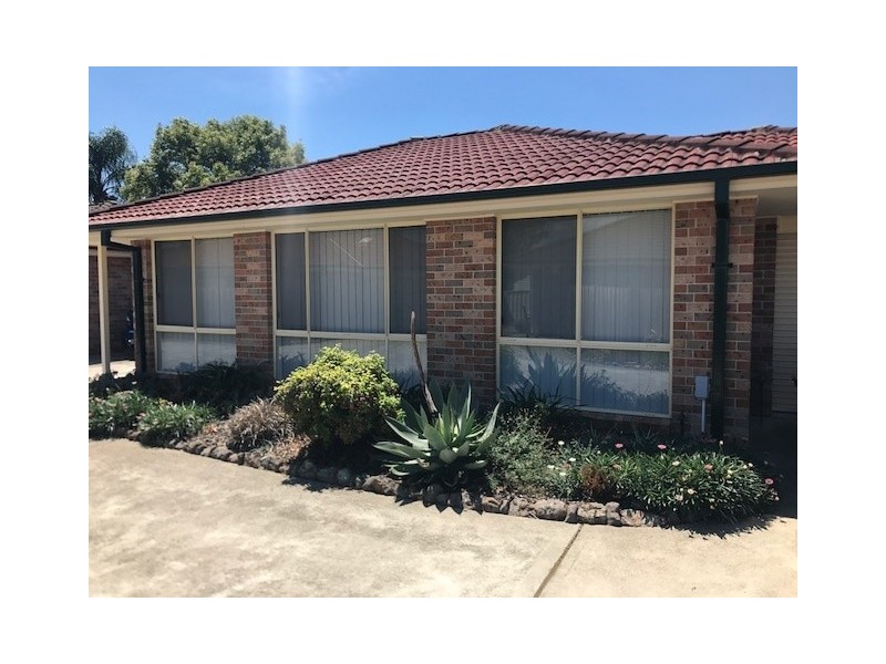 2/32 Christie Road, Tarro NSW 2322