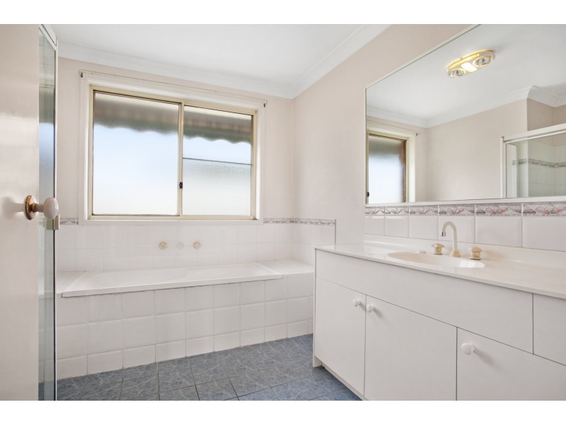 17 Lemonwood Circuit, Thornton NSW 2322