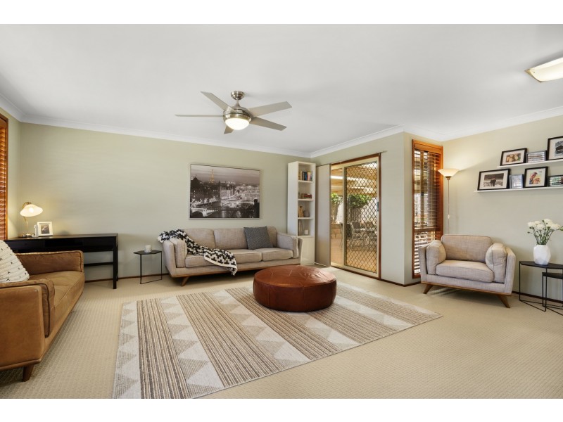 54 Welwin Crescent, Thornton NSW 2322