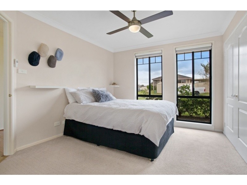 13 Parkside Crescent, Thornton NSW 2322