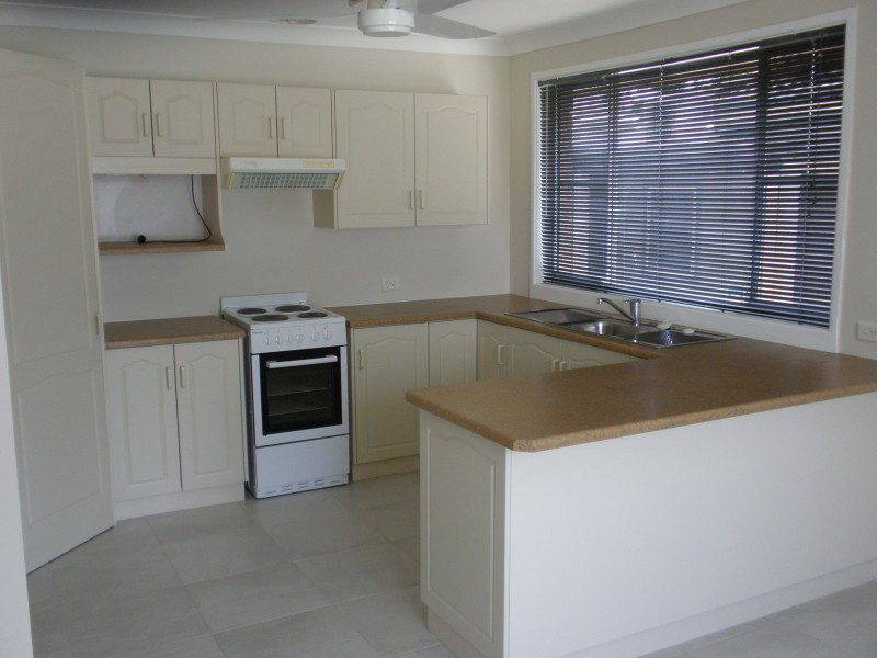 2 Raymond Terrace Road, East Maitland NSW 2323