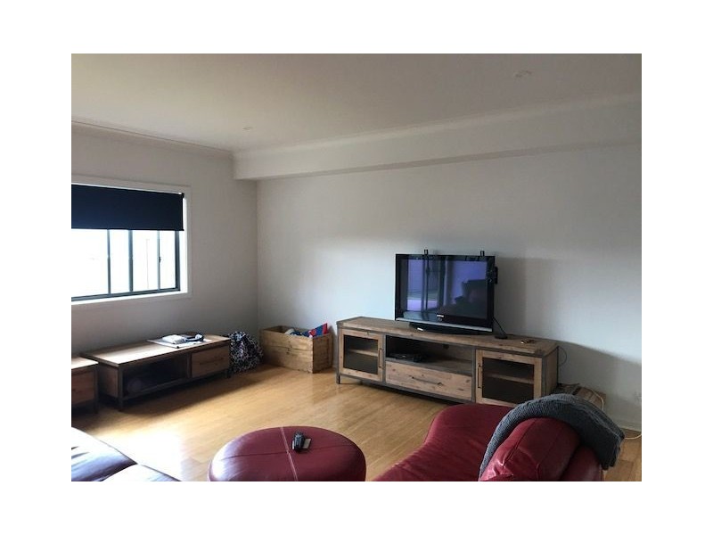 2/10 Clara Street, East Maitland NSW 2323