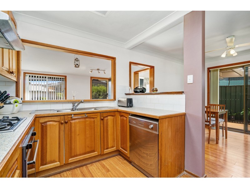 82 Kookaburra Parade, Woodberry NSW 2322