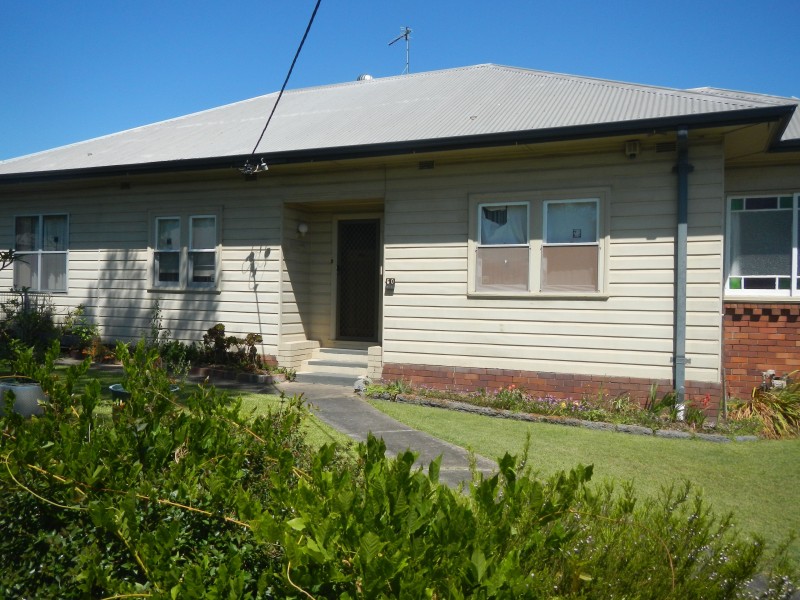 60 Anderson Drive, Tarro NSW 2322