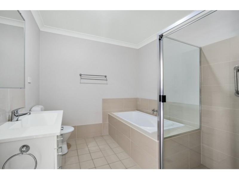 2/7 Ogilvie Street, Beresfield NSW 2322