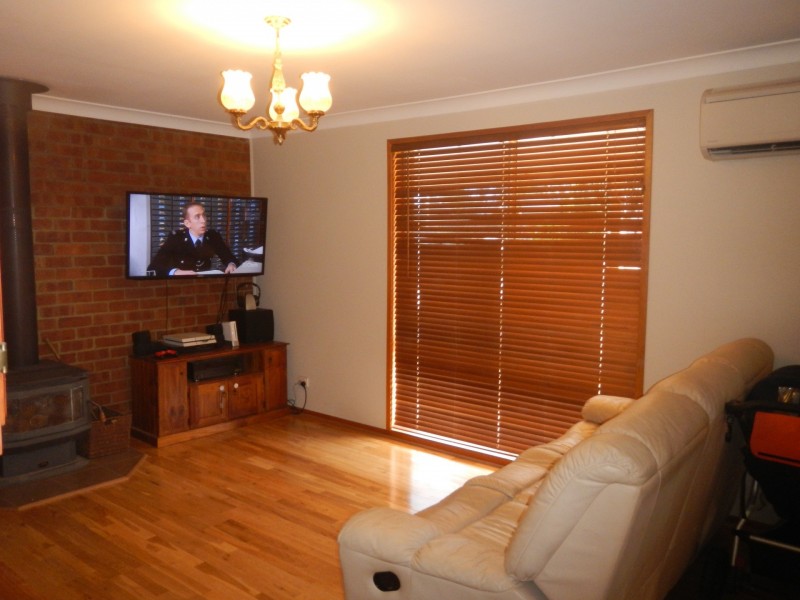 6 Elizabeth Close, Thornton NSW 2322