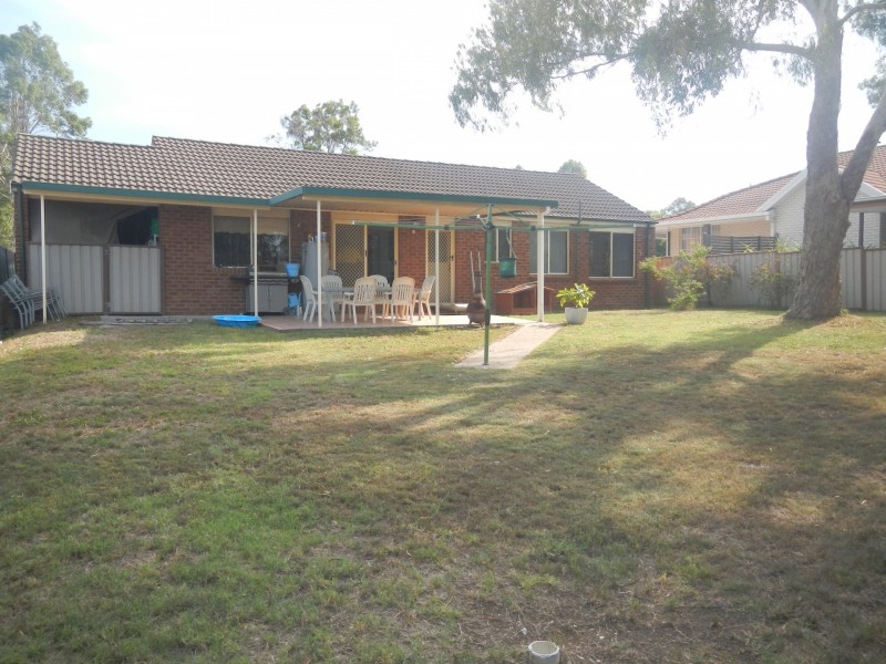 6 Elizabeth Close, Thornton NSW 2322