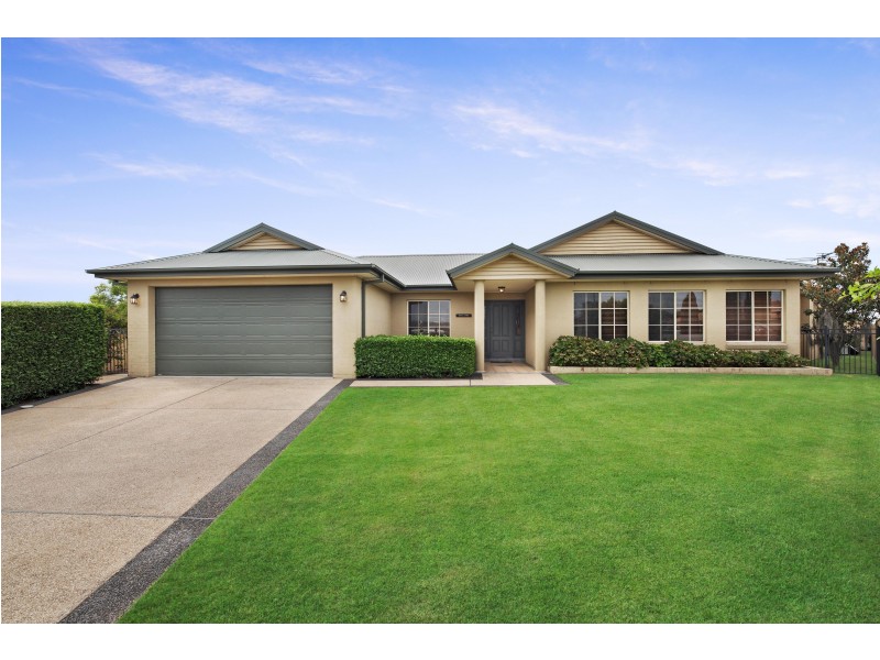 5 Campbell Close, East Maitland NSW 2323