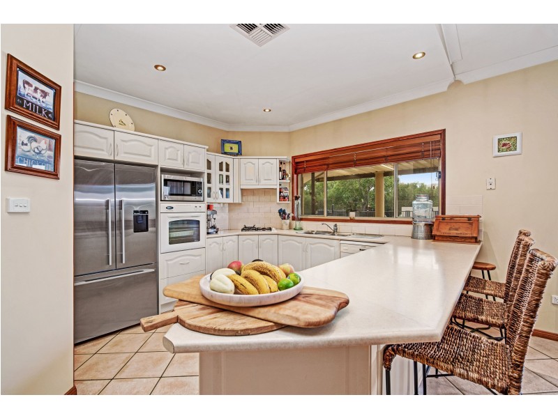 5 Campbell Close, East Maitland NSW 2323