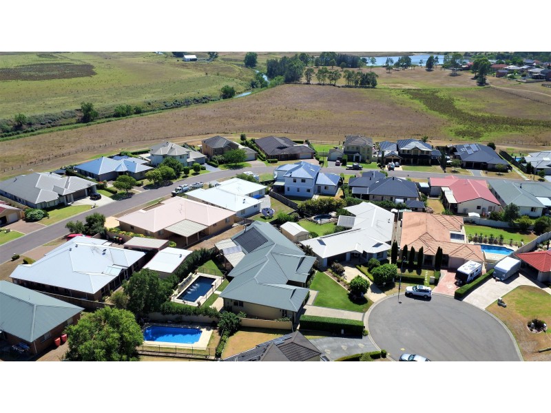 5 Campbell Close, East Maitland NSW 2323