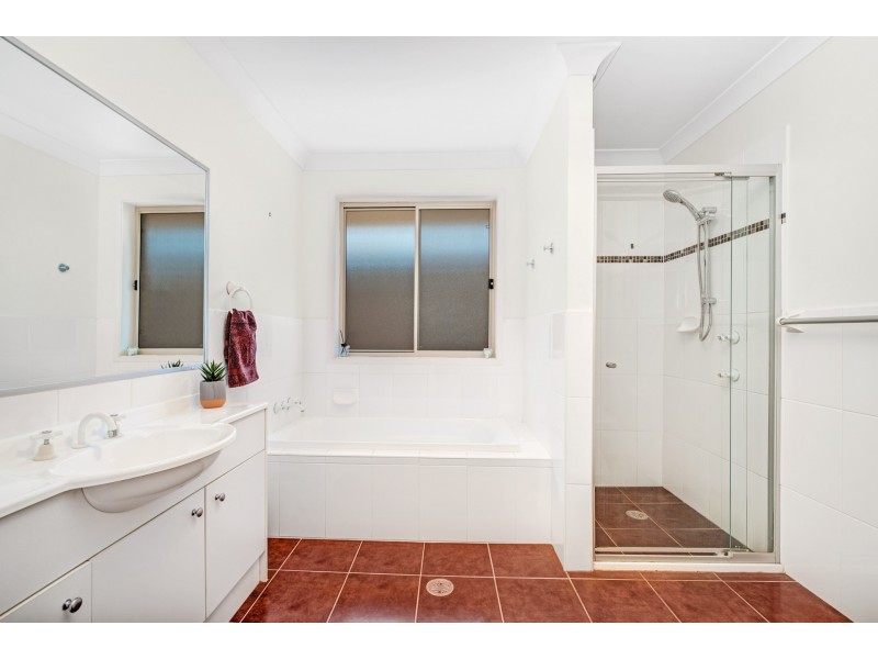 9 Grasshawk Drive, Chisholm NSW 2322