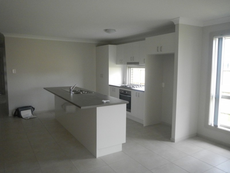 23 Barr Promenade, Thornton NSW 2322