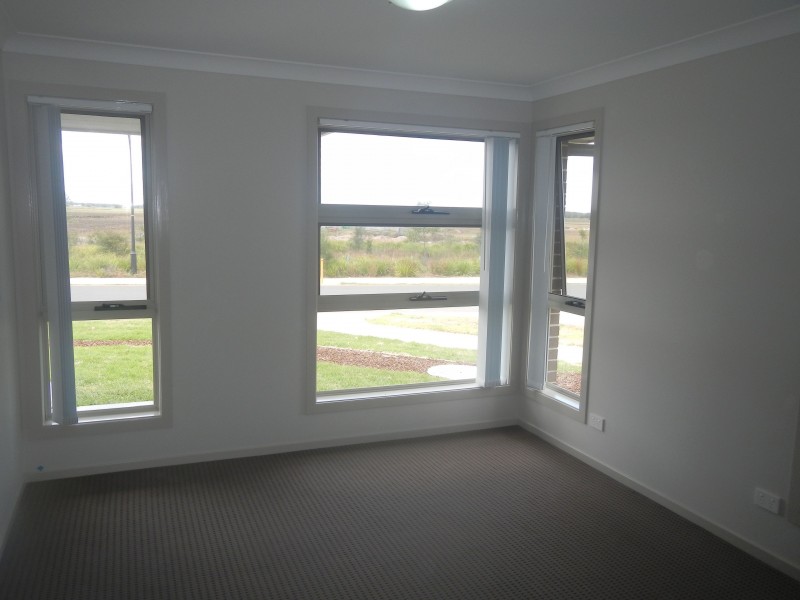 23 Barr Promenade, Thornton NSW 2322