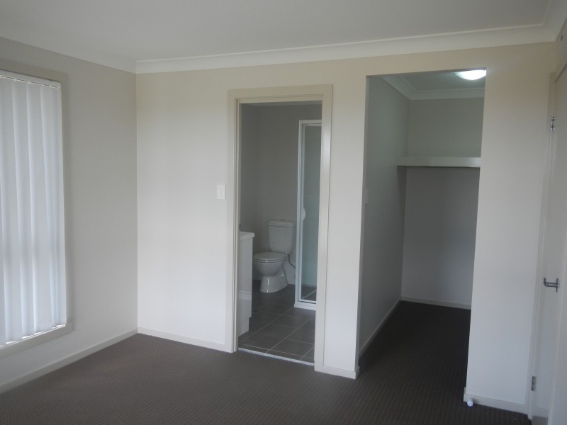 23 Barr Promenade, Thornton NSW 2322