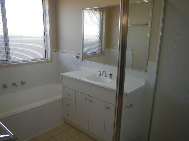 6 Manning Ave, Rutherford NSW 2320