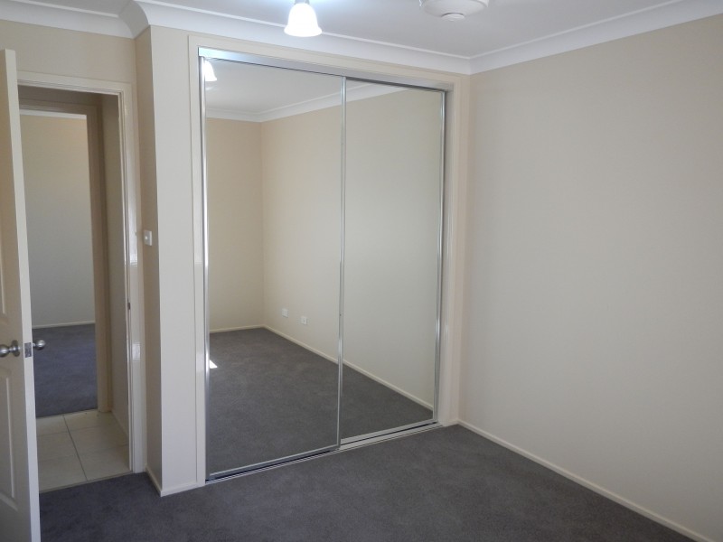 6 Manning Ave, Rutherford NSW 2320