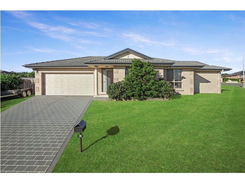 62 Jenna Drive, Raworth NSW 2321