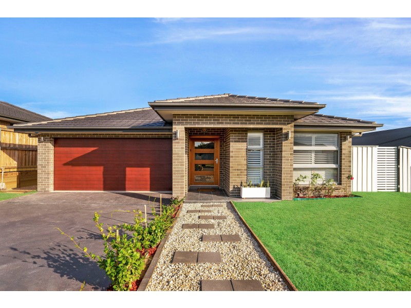 16 Threadtail Street, Chisholm NSW 2322
