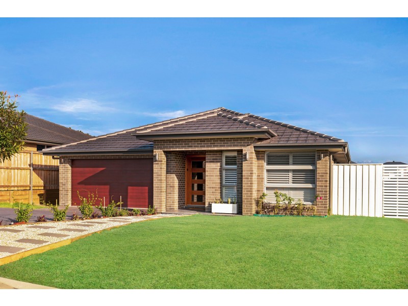 16 Threadtail Street, Chisholm NSW 2322
